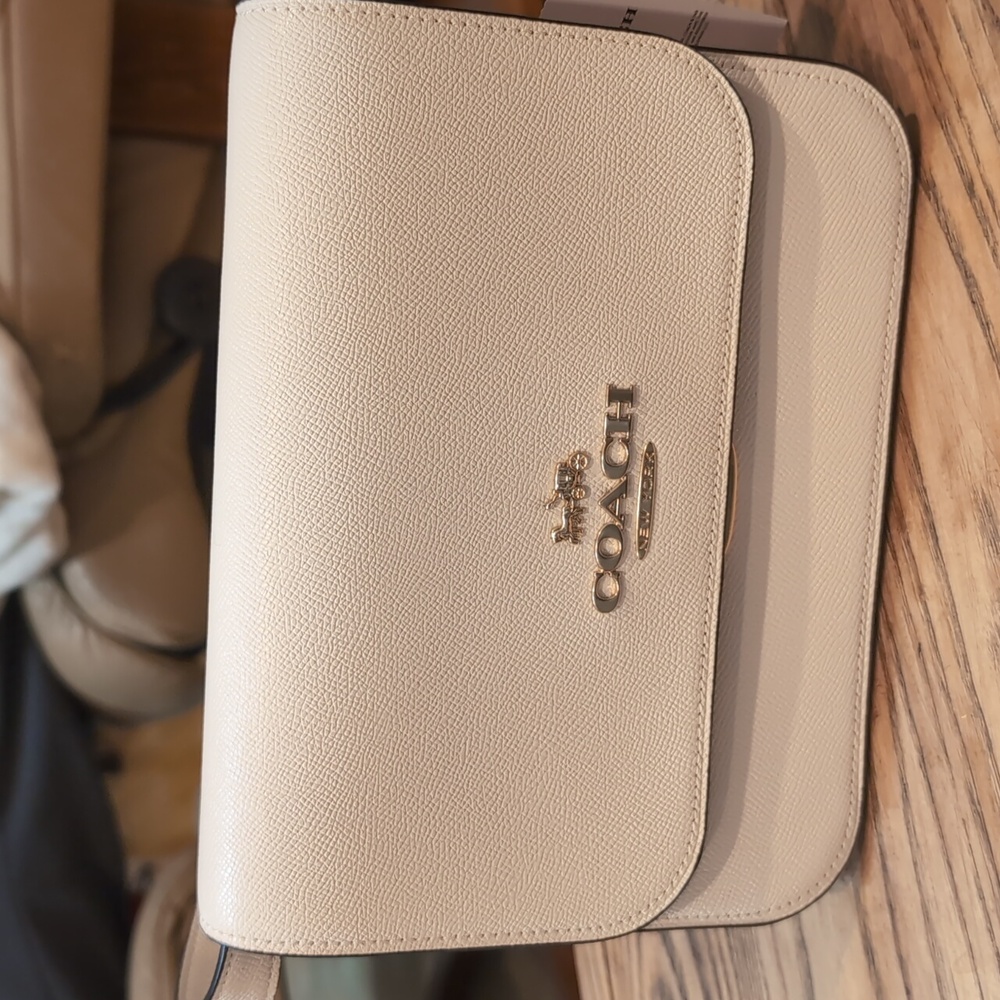 Coach C5632 Brynn Flap Crossbody NWT